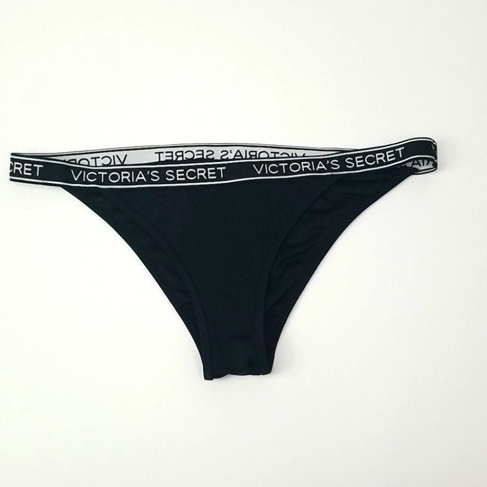 NWOT Victoria Secret The Cheeky